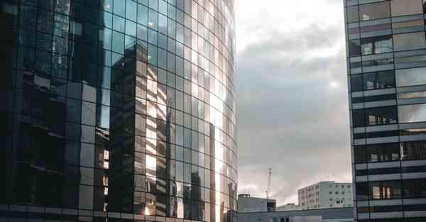 大数据包含设备数据的行业文章