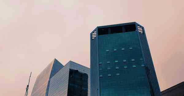 大数据包含设备数据的行业文章