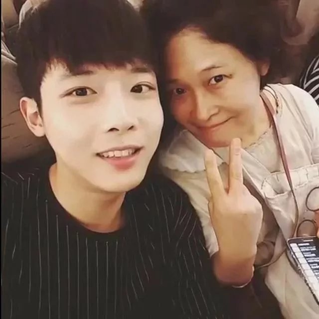 巩翠家妍