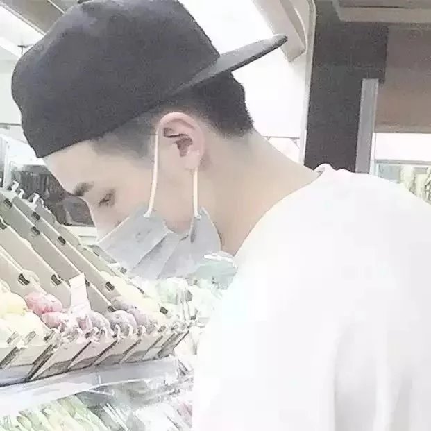 丁倩乐燕