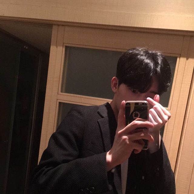 管君兴以