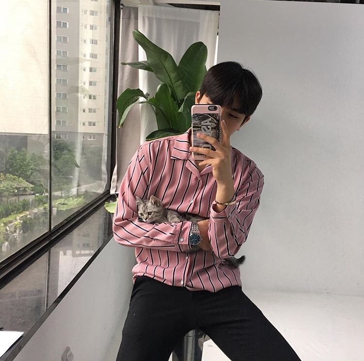 杨荣唯辉