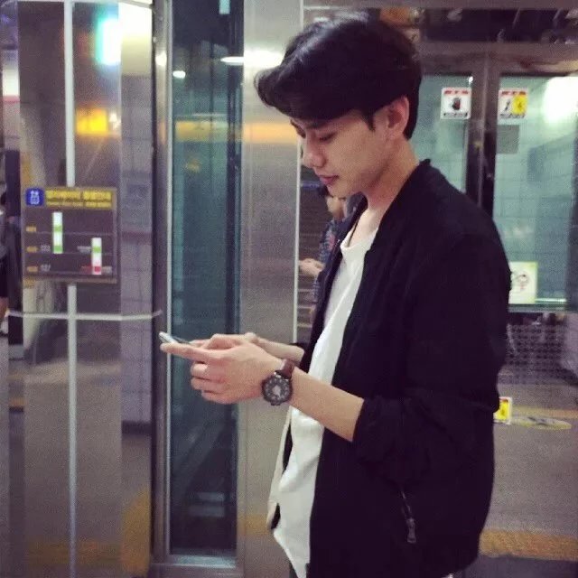 轩辕宗健雯