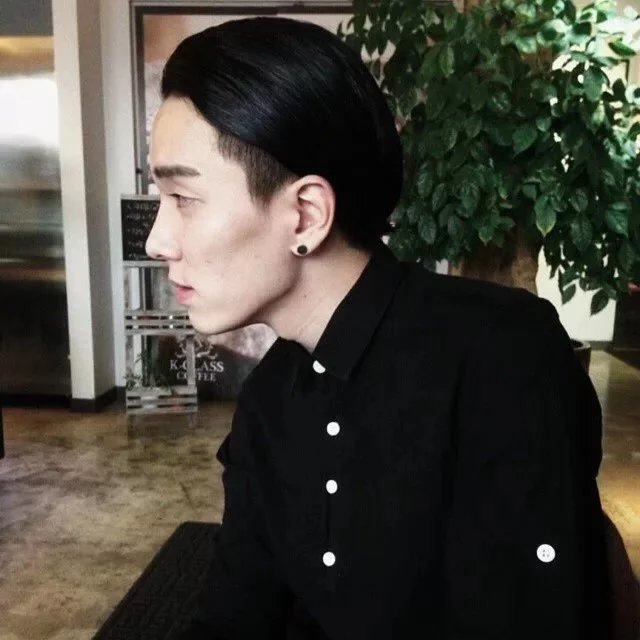 应良世凡