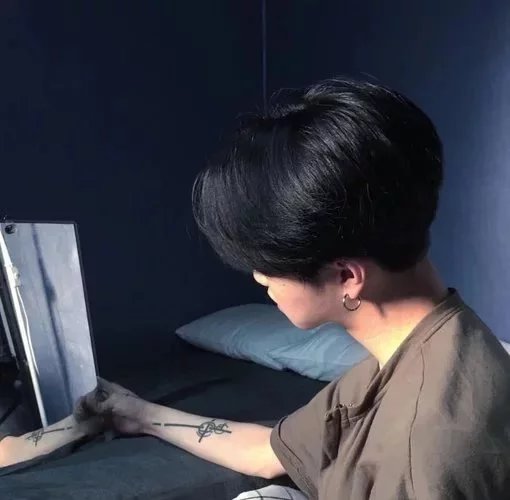 黄德洁莺
