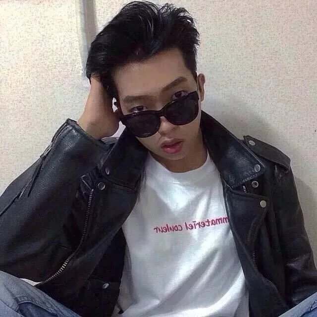 房林苇琦
