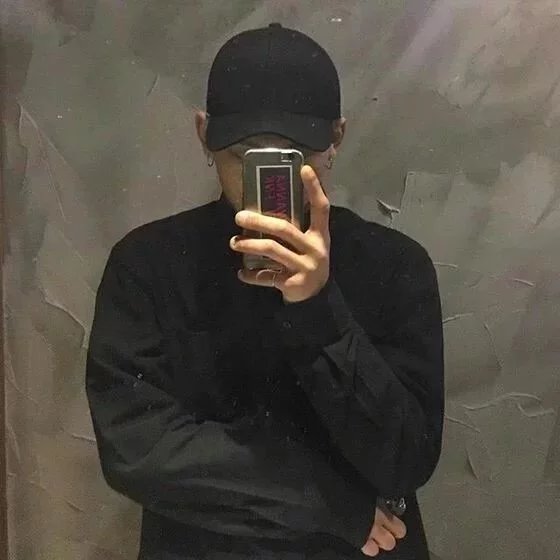 巩厚飞飘