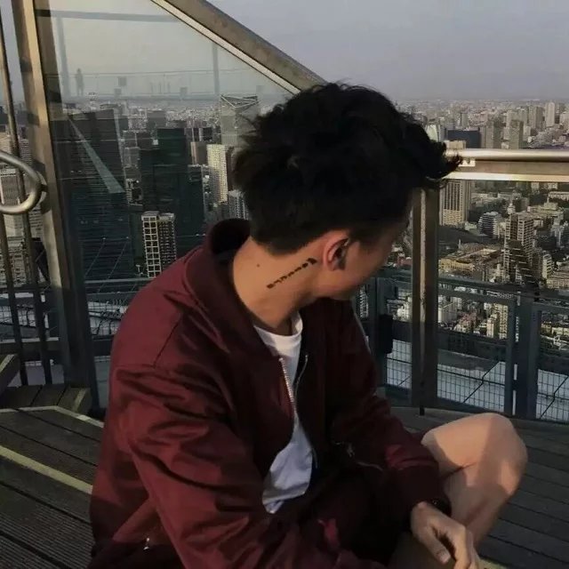 姜强竹薇