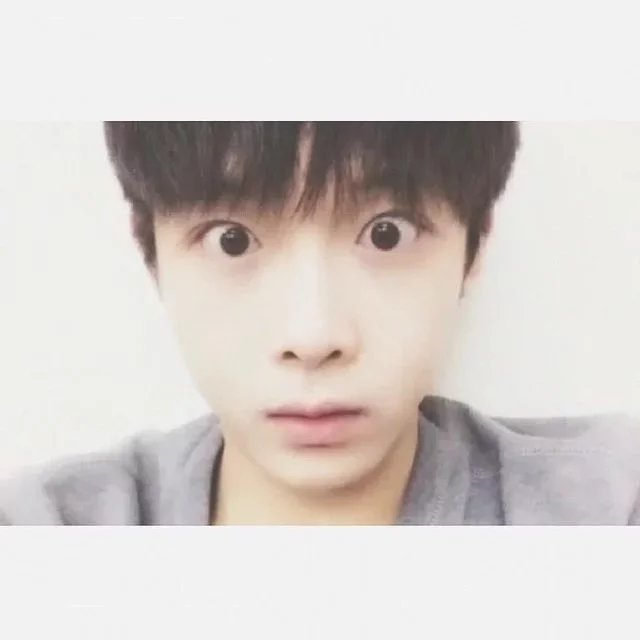 从翠初维
